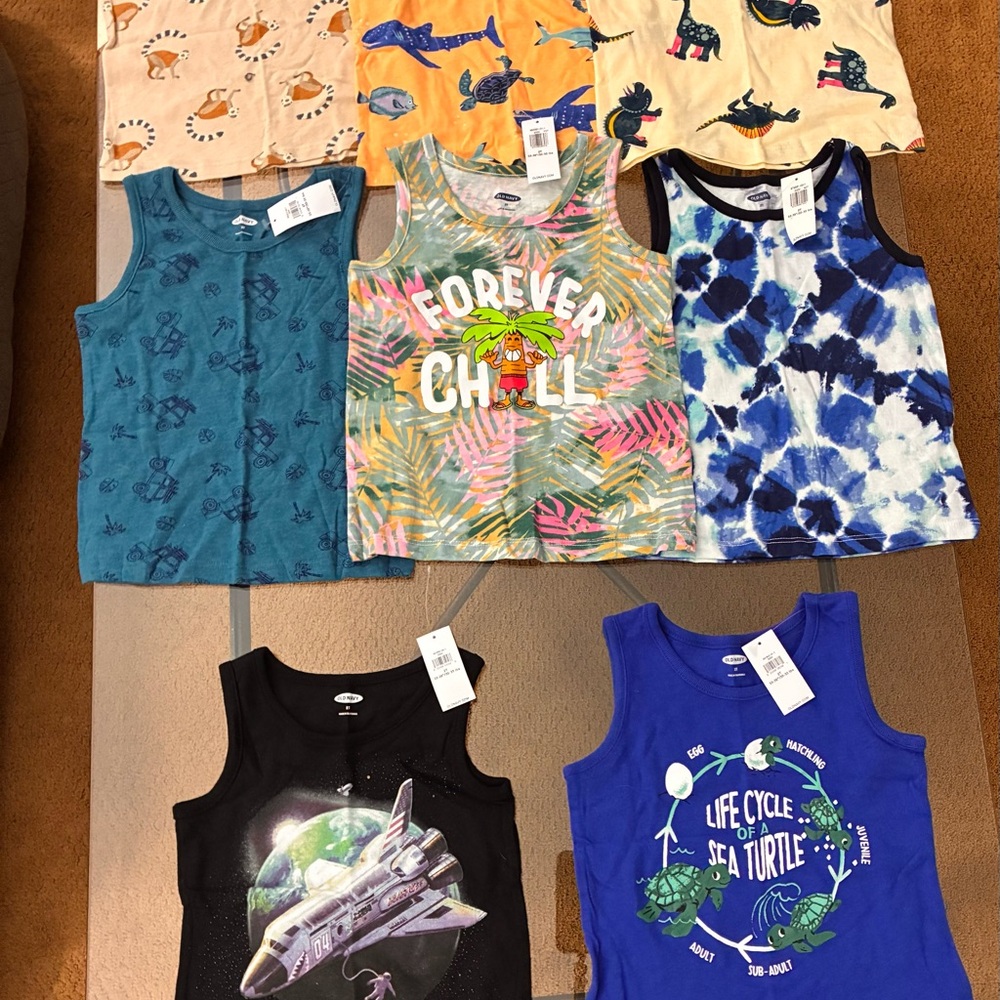 NWT Kids Tank Top’s 2T
